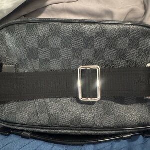 Stylish Black Checkered Men's Bag
Louis Vuitton